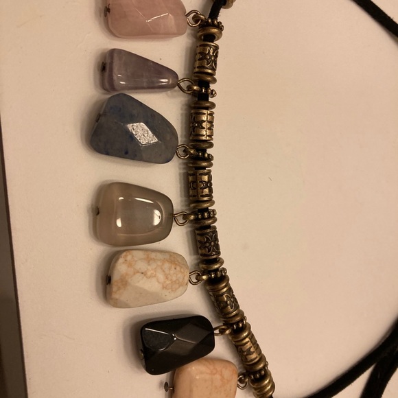 Crystal necklace - Picture 2 of 5